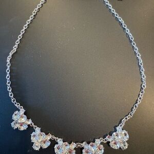 Elegant Silver Floral Necklace